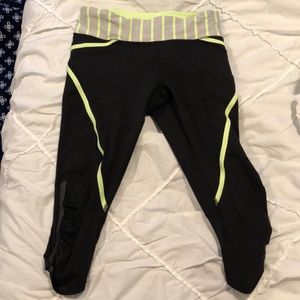 Lululemon cropped leggings